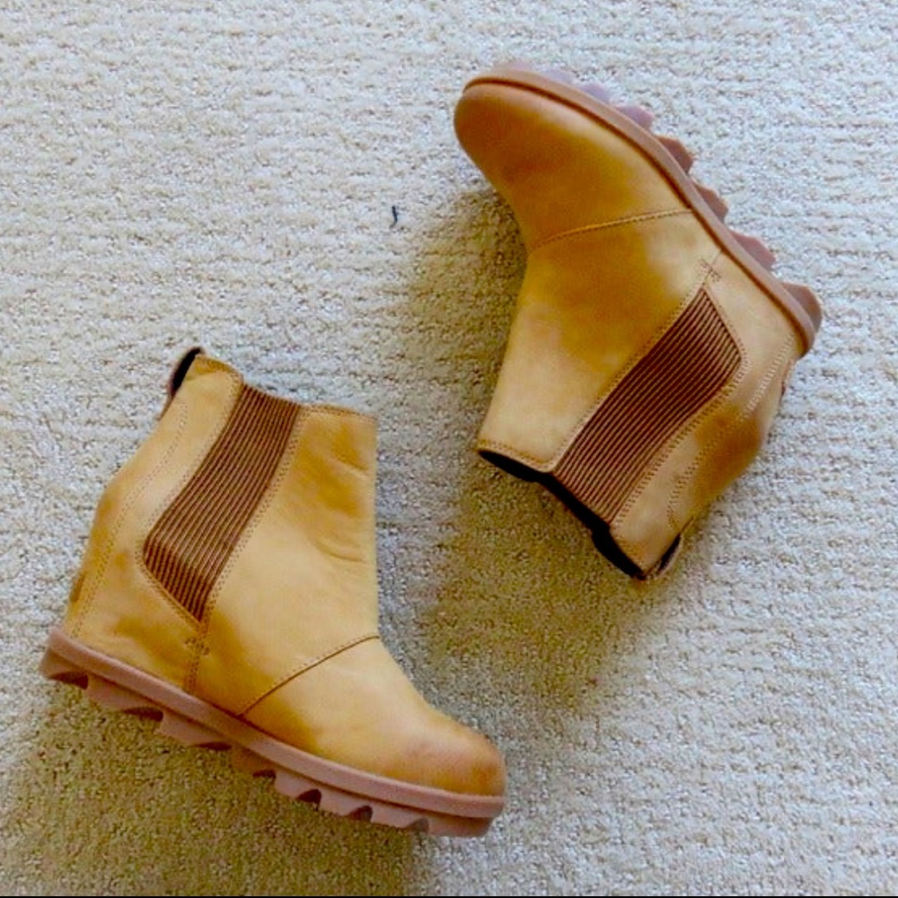 Sorel wedges